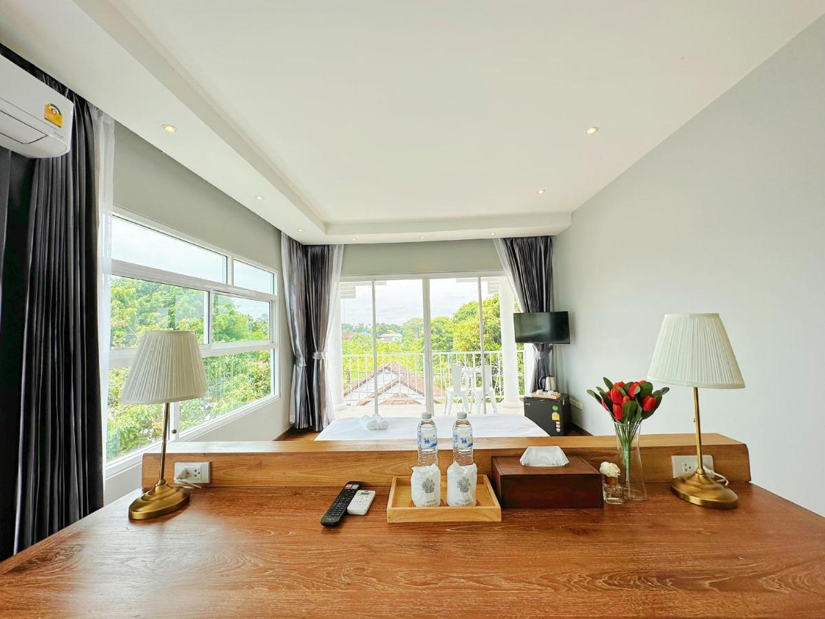 The White House Rachamankha เดอะ ไวท์เฮ้าส์ ราชมรรคา Hostel Chiang Mai Luaran gambar